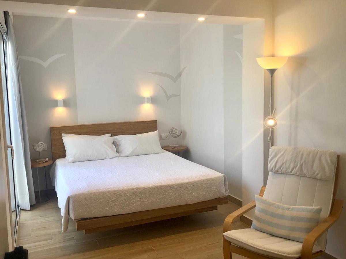 Talgo Suites Stalida Buitenkant foto